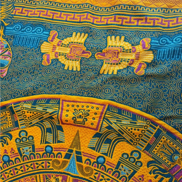 Aztec Mexican rug/tapestry artisanal handcrafted size is 75 x 104 - Picture 5 of 9